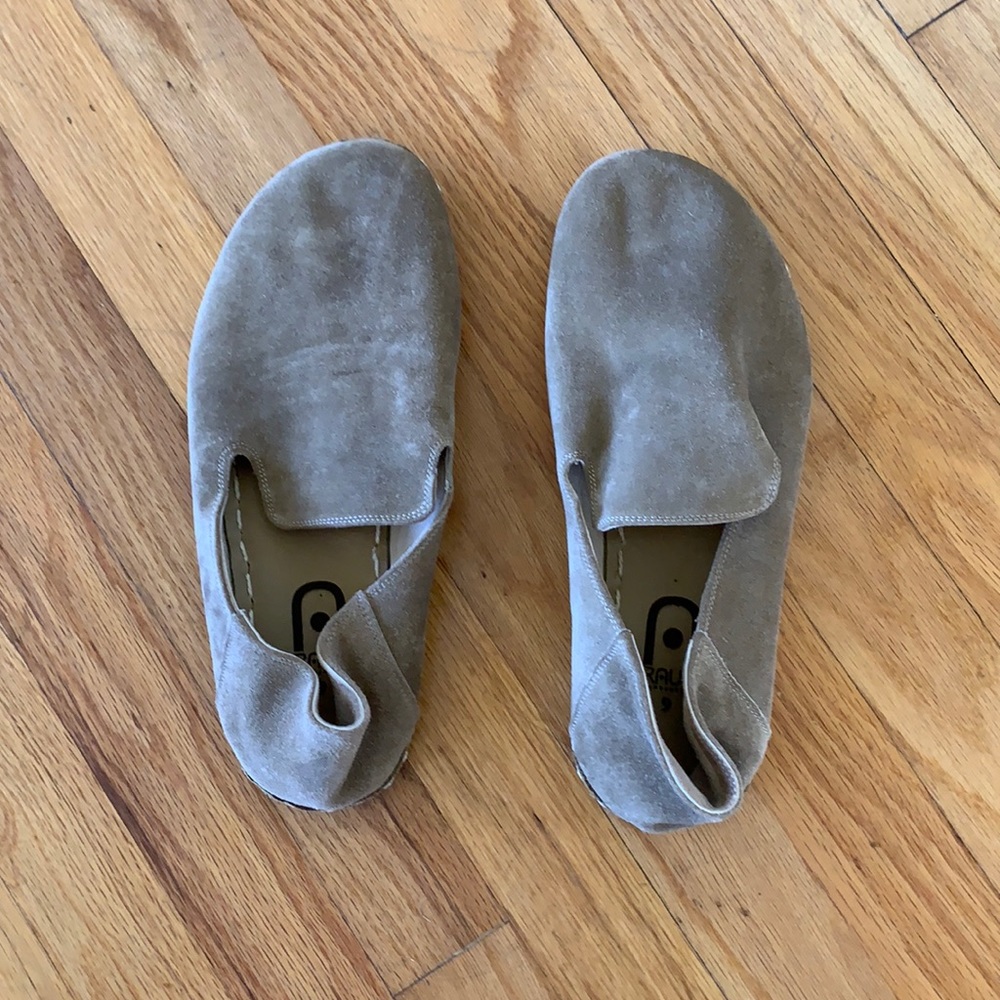 Raum shoes